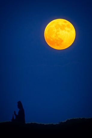 2024121417759-Full Moon and Guanyin 1.jpg